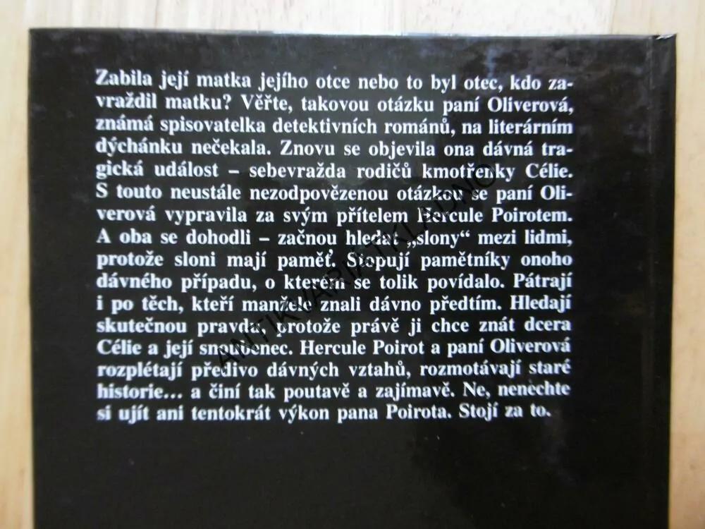 SLONI MAJÍ PAMĚŤ, AGATHA CHRISTIE,