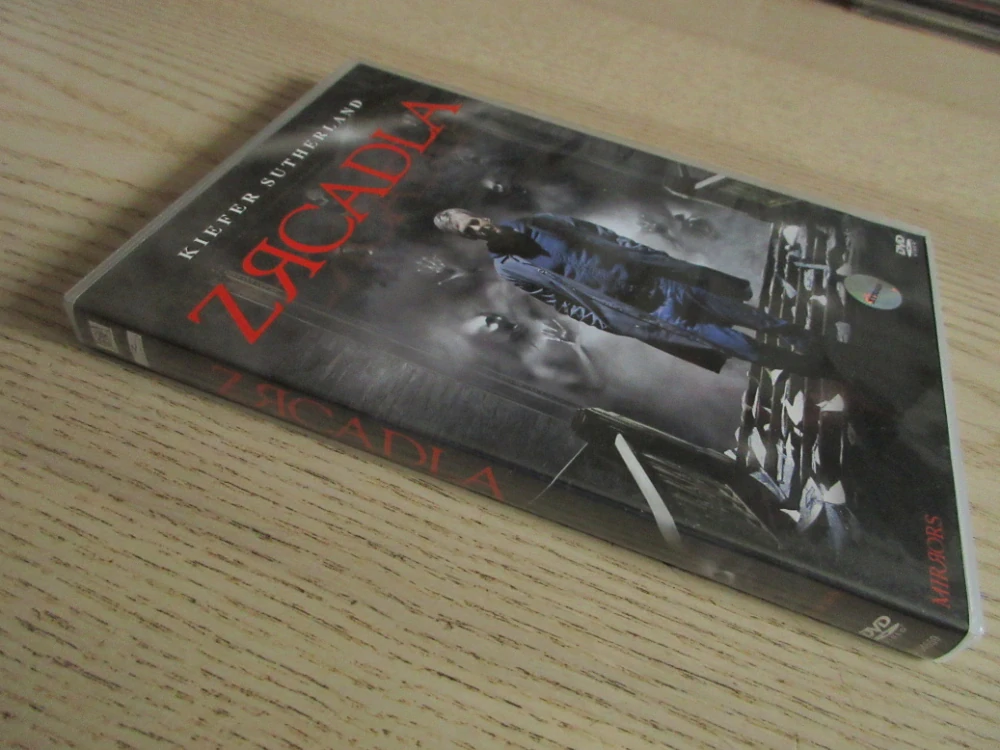 ZRCADLA, K. SUTHERLAND, DVD FILM