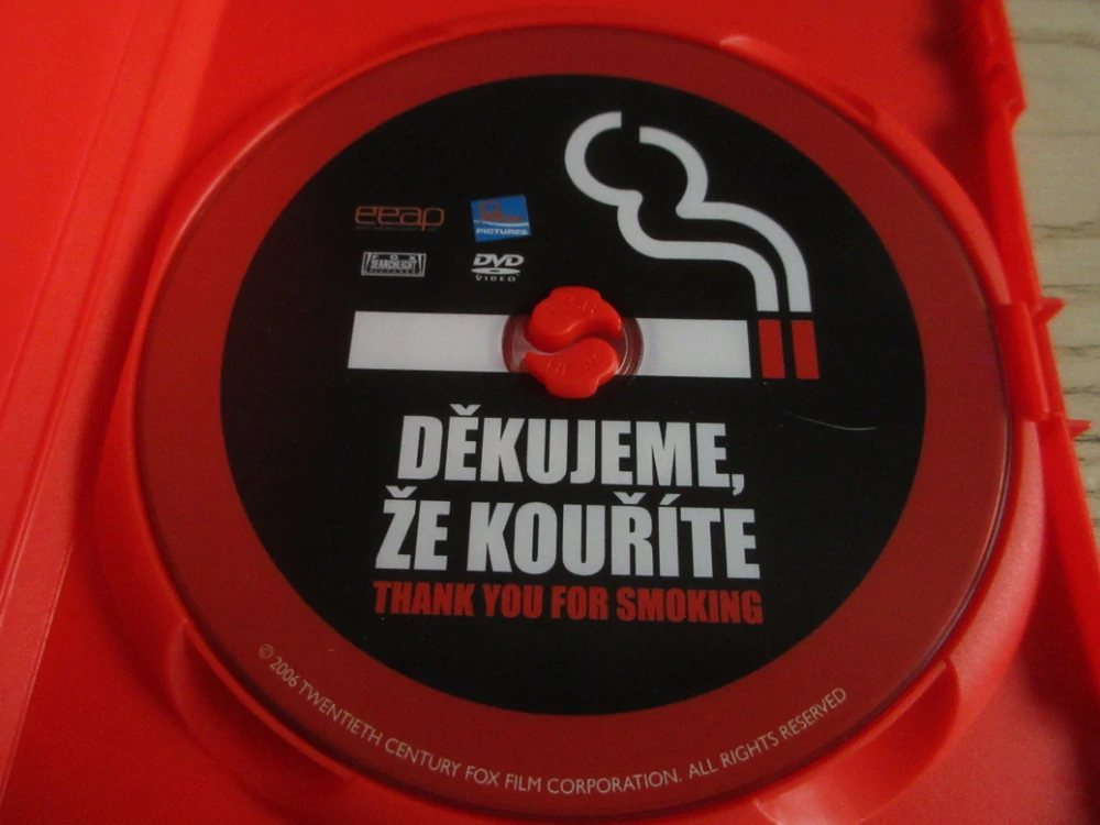 DĚKUJEME, ŽE KOUŘÍTE, A. ECKHART, R. DUVALL, GB OBAL, ČESKÁ VERZE, DVD FILM