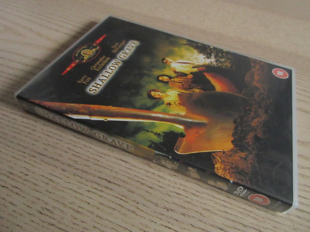 MĚLKÝ HROB, K. FOX, E. MCGREGOR, GB OBAL, ČESKÁ VERZE, DVD FILM