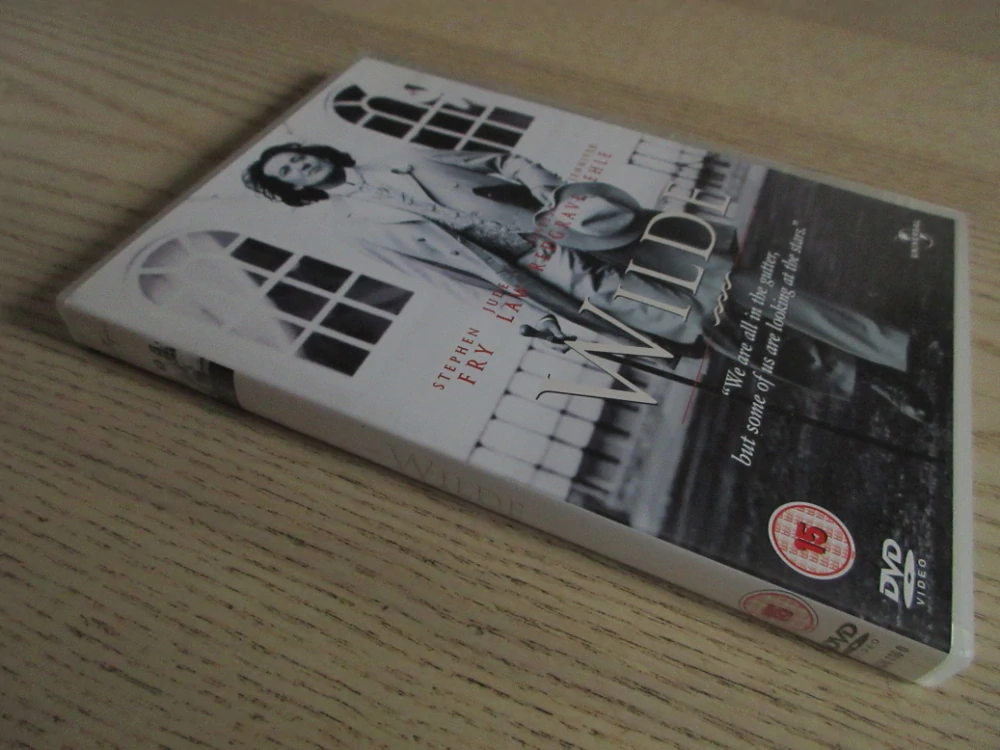 OSCAR WILDE, S. FRY, J. LAW, GB OBAL, ČESKÁ VERZE, DVD FILM