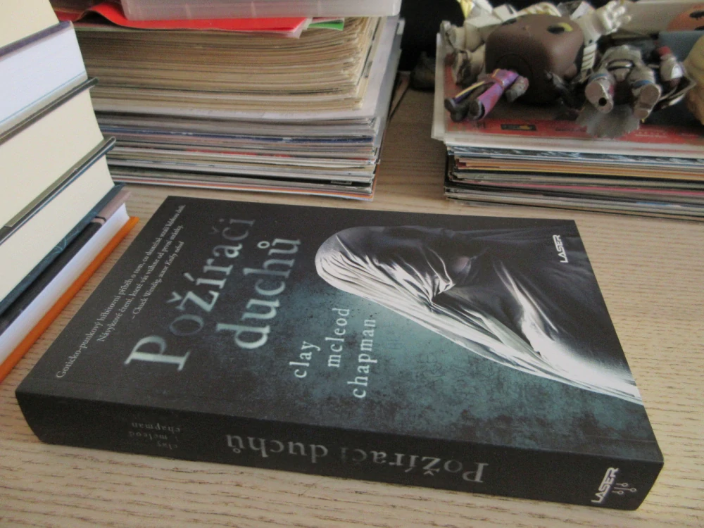 POŽÍRAČI DUCHŮ, CLAY MCLEOD CHAPMAN, **an