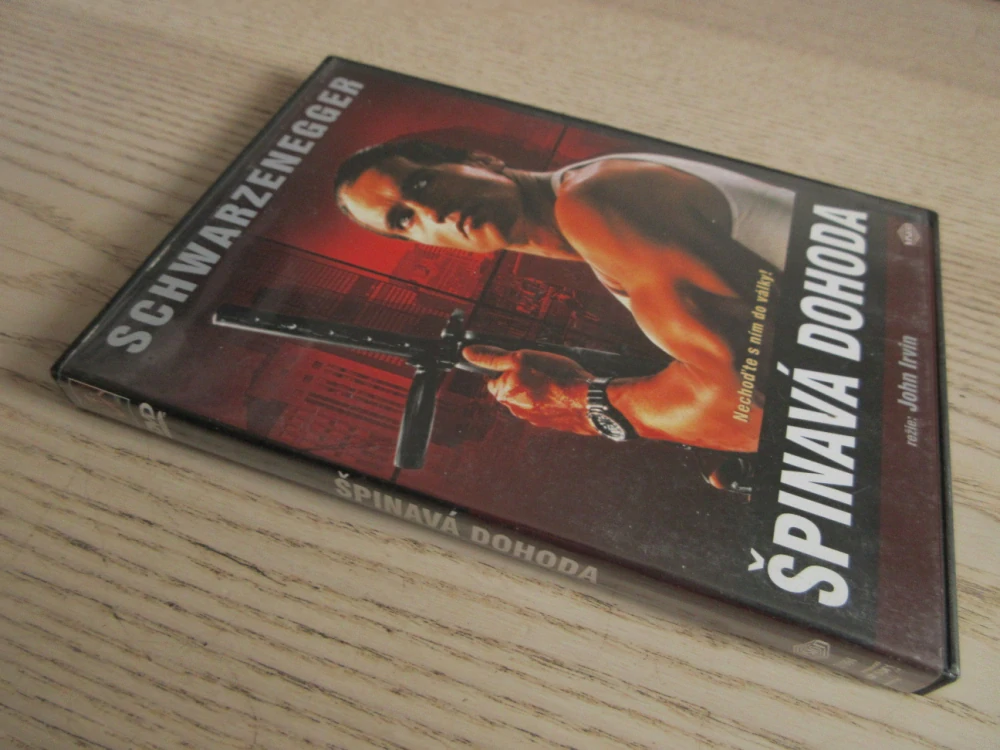 ŠPINAVÁ DOHODA, SCHWARZENEGGER, DVD FILM, STŘIŽENÝ OBAL