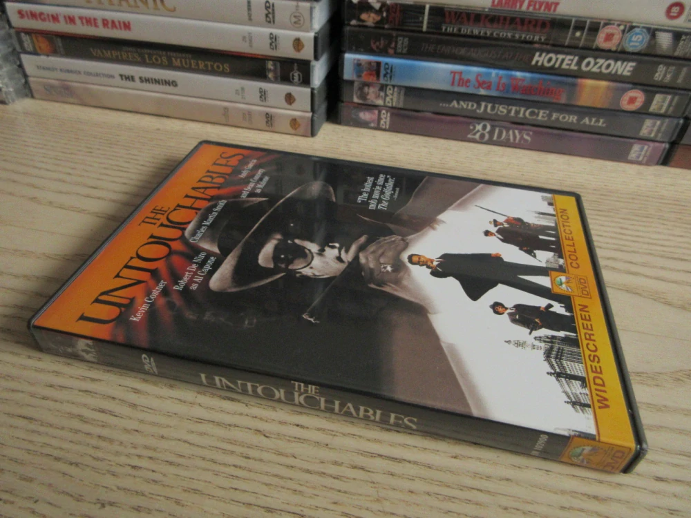 NEŮPLATNÍ, COSTNER, CONNERY, GB OBAL, ČESKÉ TITULKY, DVD FILM VČETNĚ BOOK