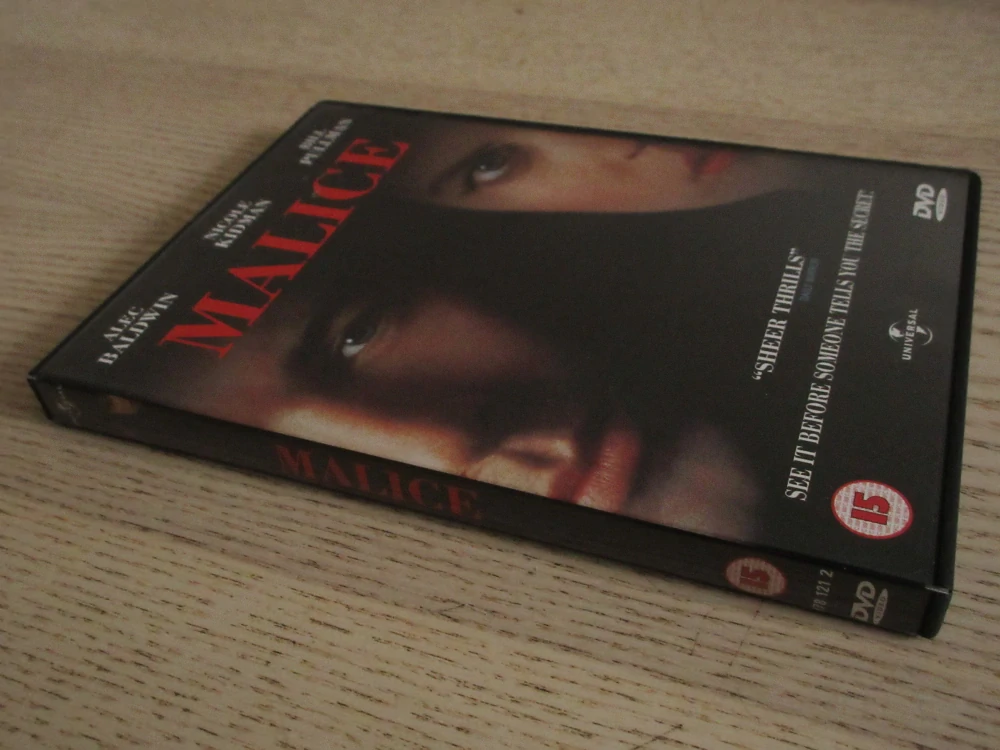 V MOCI POSEDLOSTI, N.KIDMAN, GB OBAL, ČESKÁ VERZE, DVD FILM