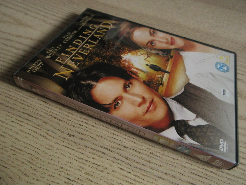 HLEDÁNÍ ZEMĚ NEZEMĚ, J.DEPP, K.WINSLET, D.HOFFMAN, GB OBAL, ČESKÁ VERZE, DVD FILM