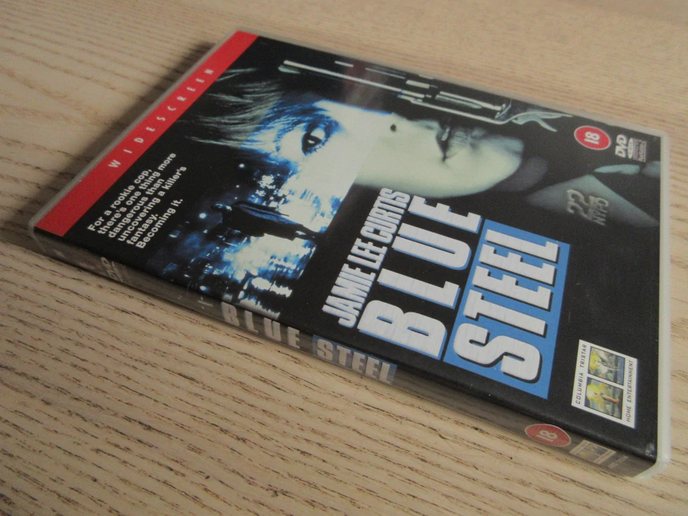 MODRÁ OCEL, J.L.CURTIS, GB OBAL, ČESKÁ VERZE, DVD FILM