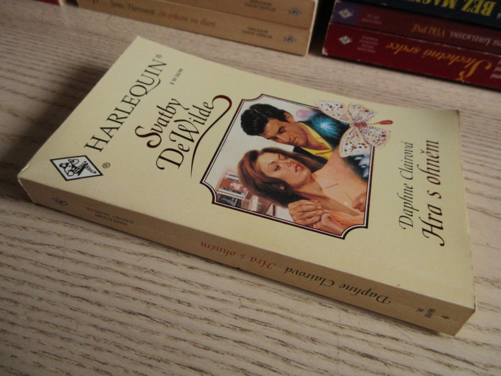 HRA S OHNĚM, DAPHNE CLAIROVÁ, Č. 4/98, **an