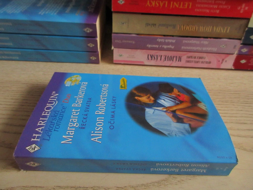 ŘECKÁ SVATBA, MARGARET BARKEROVÁ, OČIMA LÁSKY, ALISON ROBERTSOVÁ, **an