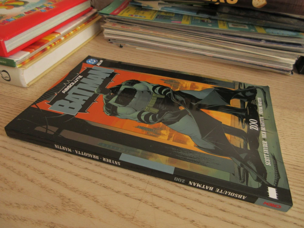 ABSOLUTE BATMAN, KNIHA PRVNÍ, SCOTT SNYDER, NICK DRAGOTTA, FRANK MARTIN, **an