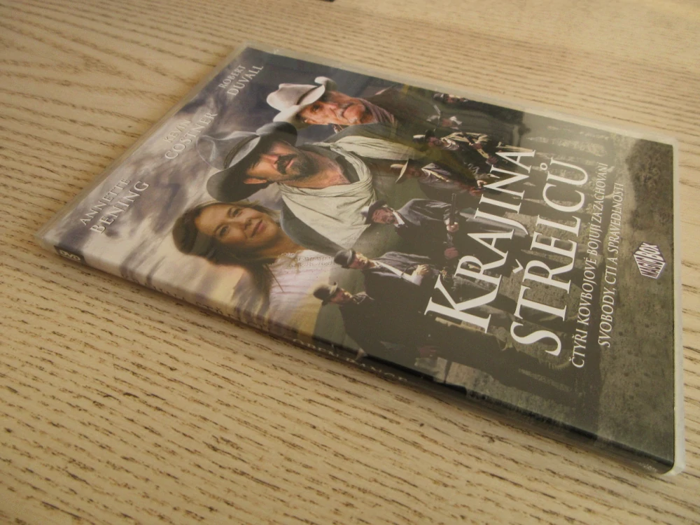 KRAJINA STŘELCŮ, A. BENING, K. COSTNER, DVD FILM