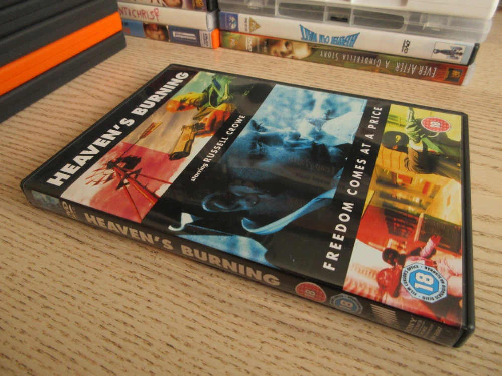 HOŘÍCÍ NEBESA, R.CROWE, GB OBAL, ČESKÉ TITULKY, DVD FILM