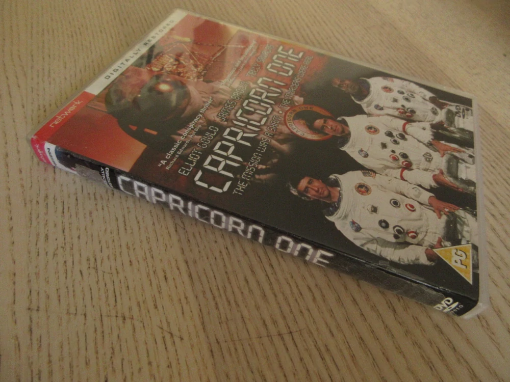 KOZOROH 1, T.SAVALAS, E.GOULD, GB OBAL, ČESKÉ DVD FILM