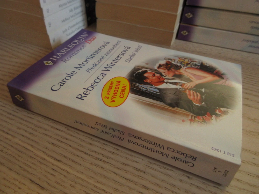 PŘEDČASNÉ ZASNOUBENÍ, CAROLE MORTIMEROVÁ, SLADKÉ ŠTĚSTÍ, REBECCA WINTERSOVÁ, **an