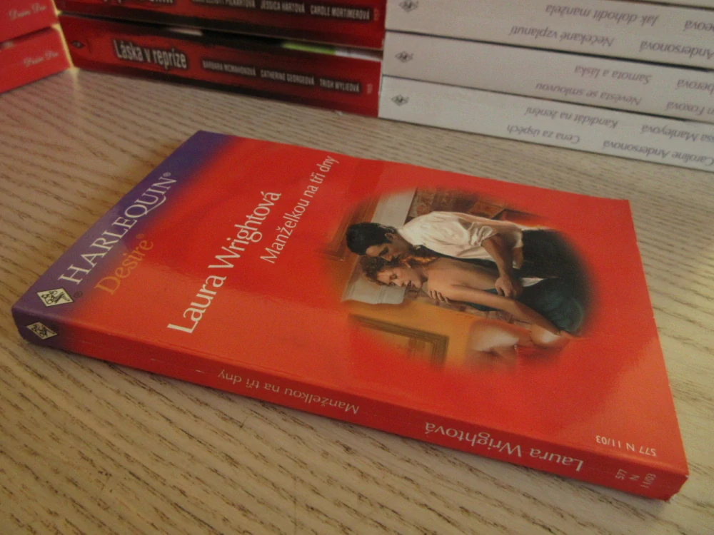 MANŽELKOU NA TŘI DNY, LAURA WRINGHTOVÁ, **an