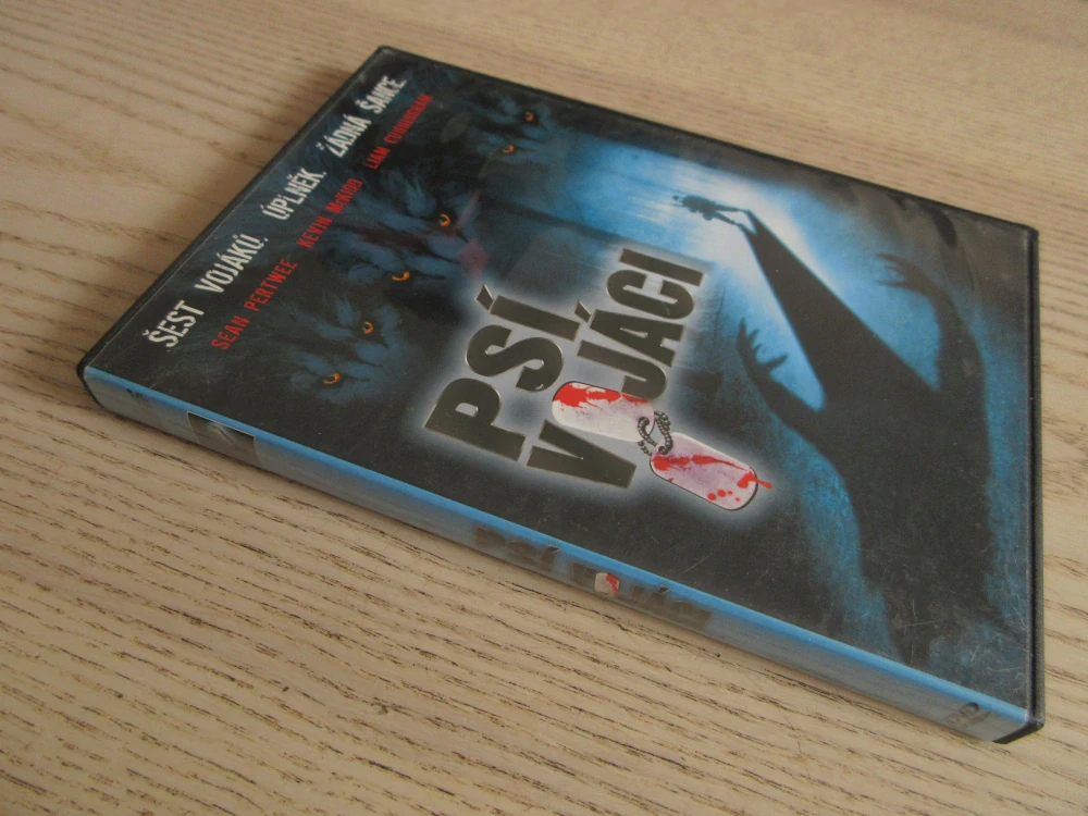 PSÍ VOJÁCI, S. PERTWEE, K. MCKIDD, DVD FILM