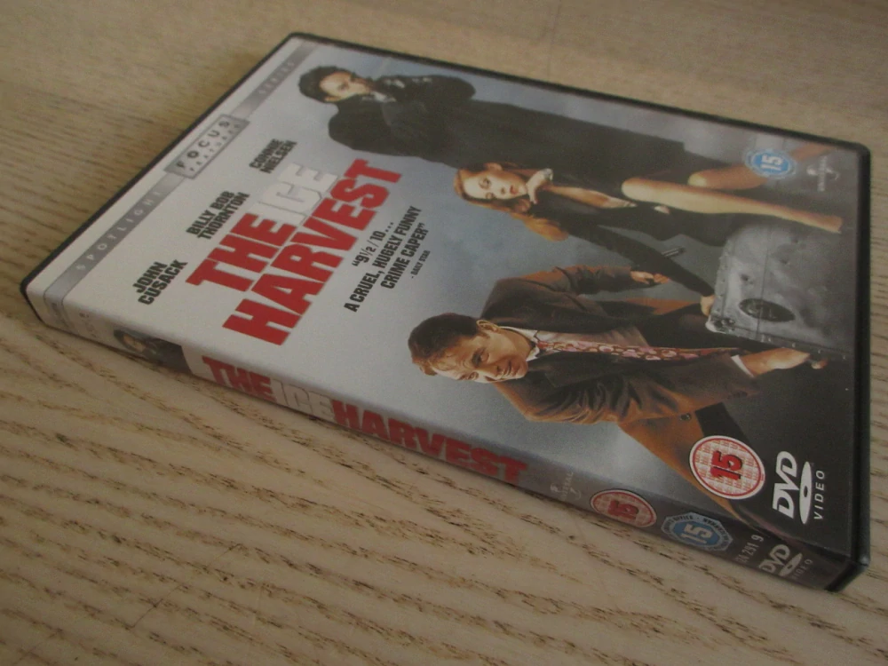 LEDOVÁ SKLIZEŇ, J.CUSACK, C.NIELSEN, GB OBAL, ČESKÁ VERZE, DVD FILM