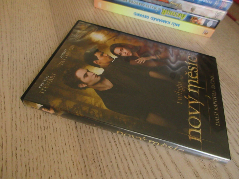 TWILIGHT SÁGA: NOVÝ MĚSÍC, K. STEWART, R. PATTINSON, DVD FILM