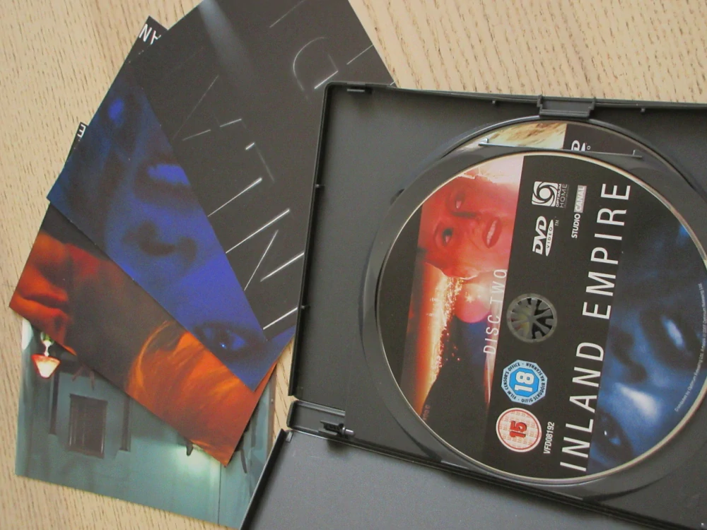 INLAND EMPIRE, D.LYNCH, GB OBAL, 4X POHLEDNICE, 2X DVD ČESKY