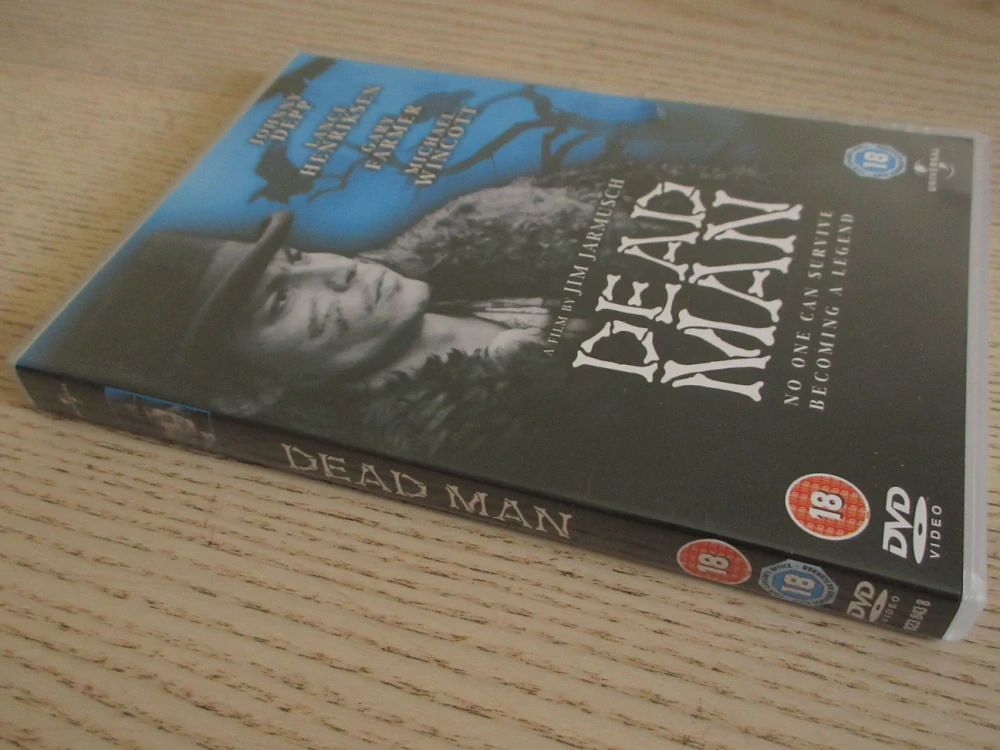 MRTVÝ MUŽ, J.DEPP, GB OBAL, 2X DVD ČESKY