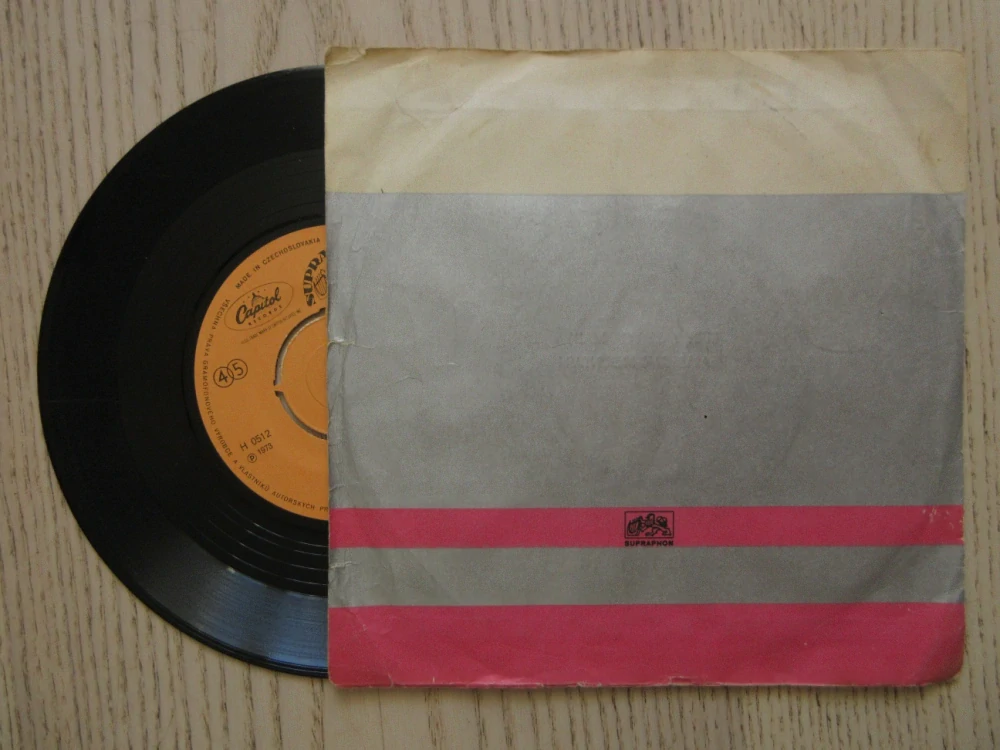 RUBY (ARE YOU MAD), HEARTNREAK MOUNTAIN, BUCK OWENS, MALÁ DESKA