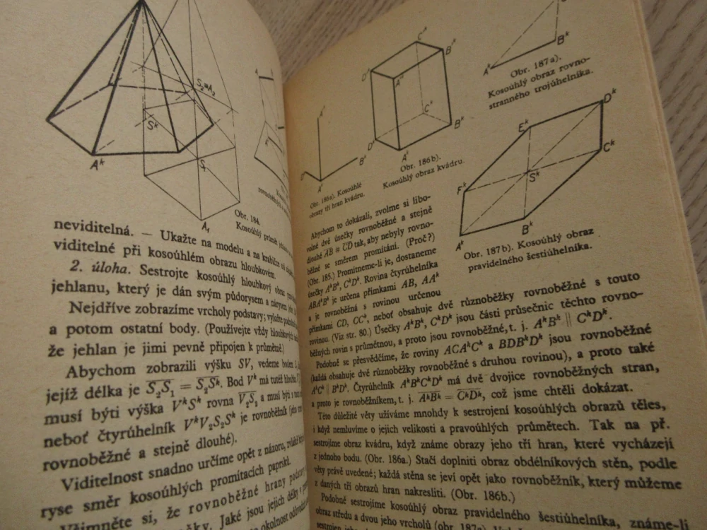 RÝSOVÁNÍ, UČEBNICE PRO III. A IV. TŘÍDU STŘEDNÍCH ŠKOL, 1951, **an