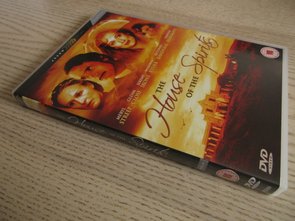 DŮM DUCHŮ, W. RYDER, M. STREEP, GB OBAL, ČESKÉ DVD FILM