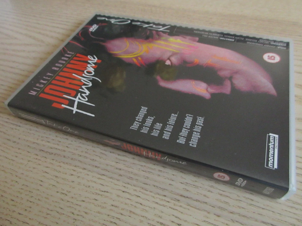 FEŠÁK JOHNNY, M. ROURKE, GB OBAL, ČESKÉ DVD FILM
