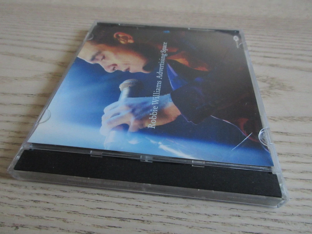 ADVERTISING SPACE, ROBBIE WILLIAMS, CD HUDBA