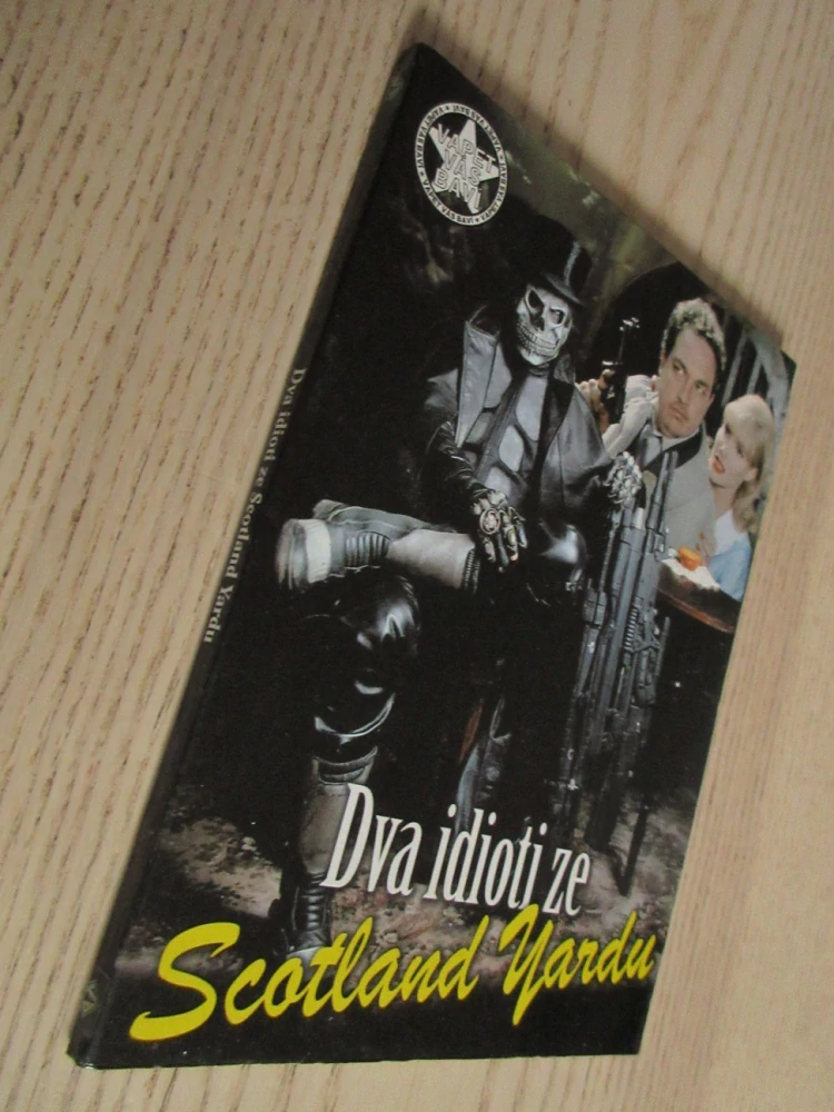 DVA IDIOTI ZE SCOTLAND YARDU, DVD FILM