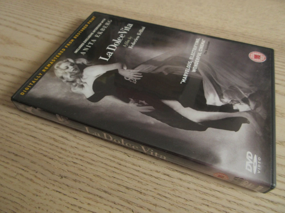 SLADKÝ ŽIVOT, A.EKBERG, MASTROIANNI, FELLINI, GB OBAL, ČESKÁ VERZE, DVD FILM
