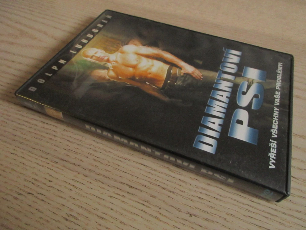 DIAMANTOVÍ PSI, D. LUNDGREN, W. SHRIVER, DVD FILM