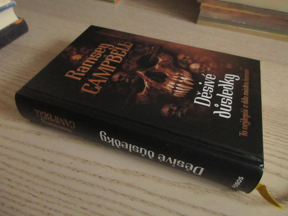 DĚSIVÉ DŮSLEDKY, RAMSEY CAMPBELL, **an