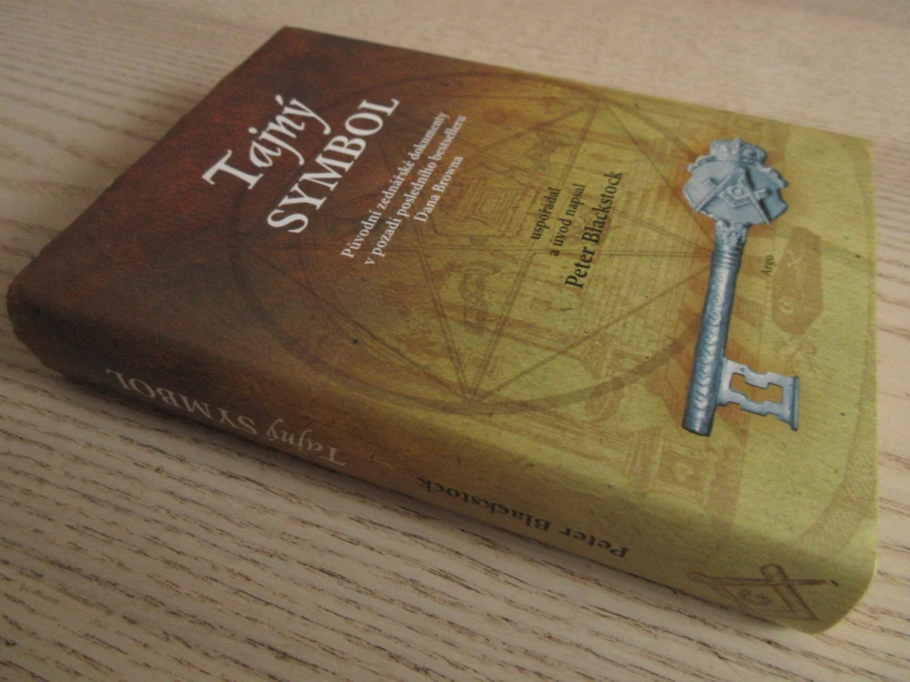 TAJNÝ SYMBOL, PETER BLACKSTOCK, **an