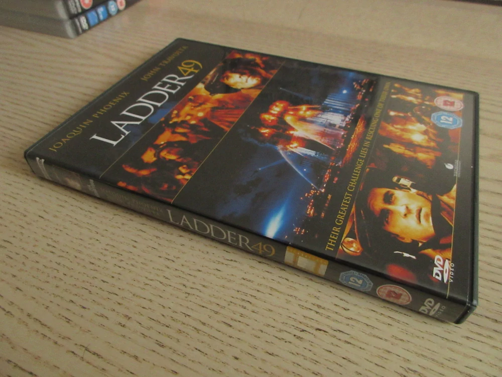 LADDER 49, J. PHOENIX, J. TRAVOLTA, GB OBAL, DVD FILM