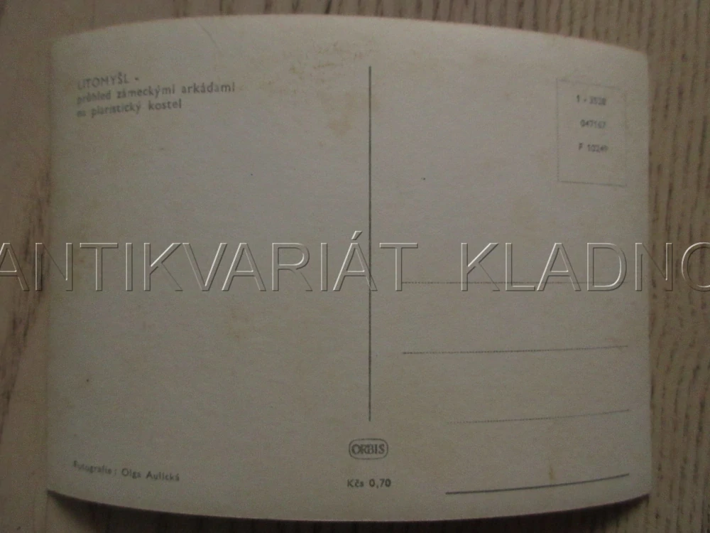 LITOMYŠL, PRŮHLED ZÁMECKÝMI ARKÁDAMI NA PIARISTICKÝ KOSTEL, OKRES SVITAVY, POHLEDNICE 1043