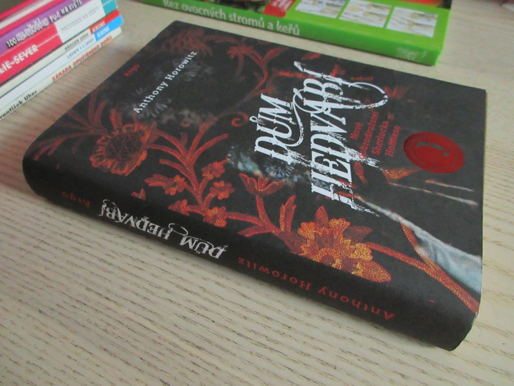 DŮM HEDVÁBÍ, ANTHONY HOROWITZ, **an