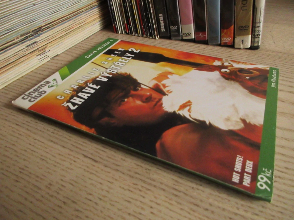 ŽHAVÉ VÝSTŘELY 2, CH. SHEEN, DVD FILM