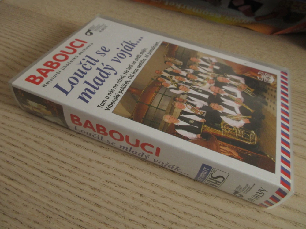 BABOUCI, LOUČIL SE MLADÝ VOJÁK..., VHS VIDEOKAZETA