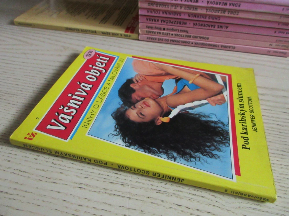 POD KARIBSKÝM SLUNCEM, JENNIFFER SCOTTOVÁ, VÁŠNIVÁ OBJETÍ 2, **an