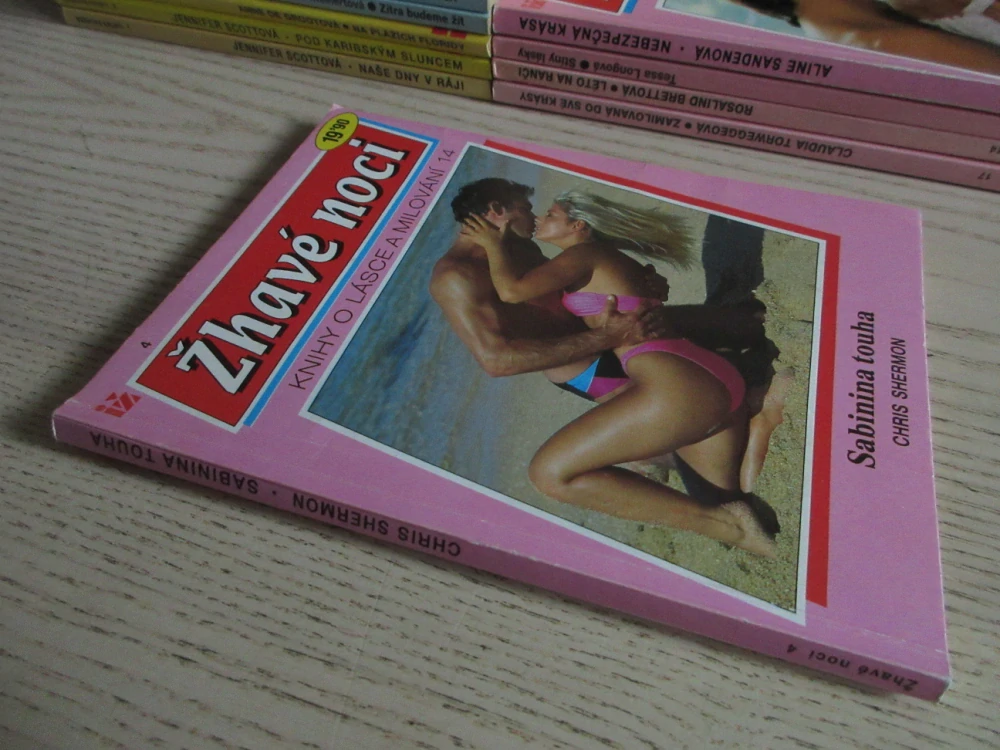 SABININA TOUHA, CHRIS SHERMON, ŽHAVÉ NOCI 4, **an
