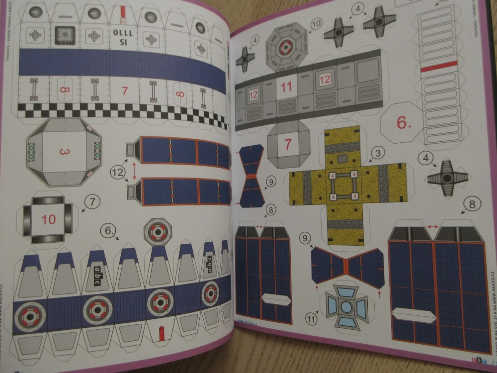 ABC, 10/2021, KOMPLETNÍ DÉČKA, VESMÍR, STANICE
