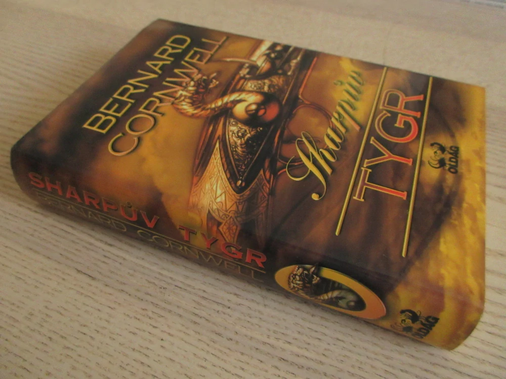 SHARPŮV TYGR, BERNARD CORNWELL, **an