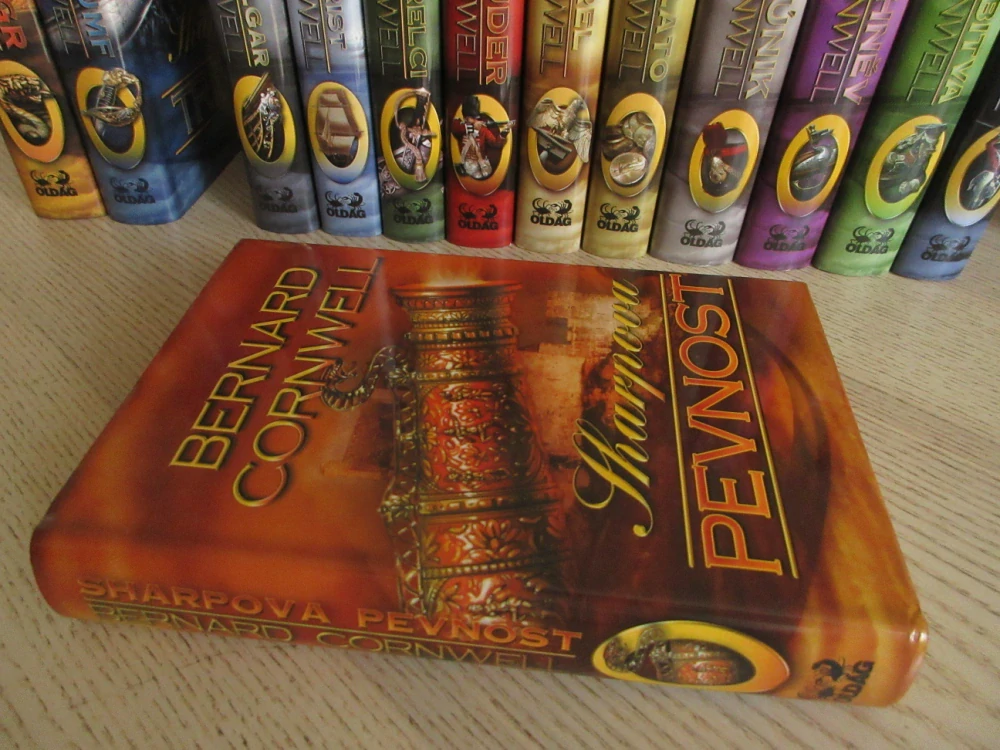 SHARPOVA PEVNOST, BERNARD CORNWELL, **an