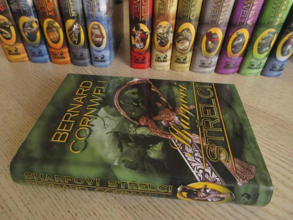 SHARPOVI STŘELCI, BERNARD CORNWELL, **an