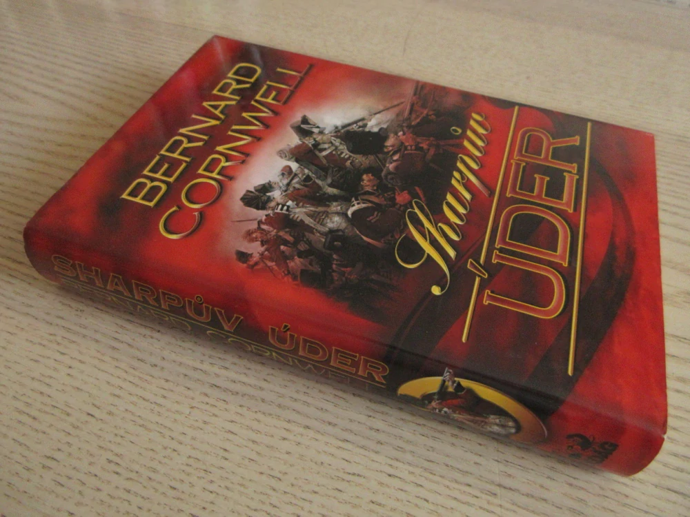 SHARPŮV ÚDER, BERNARD CORNWELL, **an