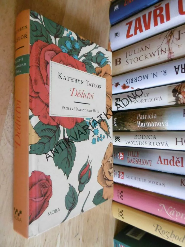 DĚDICTVÍ, KATHRYN TAYLOR, PANSTVÍ DARINGHAM HALL **an