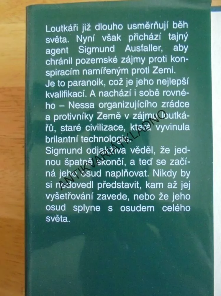 V ZÁKULISÍ SVĚTŮ, LARRY NIVEN, LERNER**an