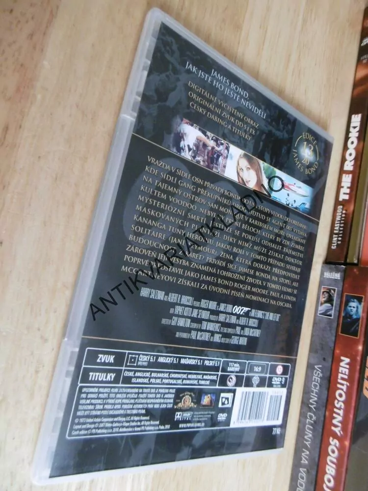 JAMES BOND 007- ŽÍT A NECHAT ZEMŘIT, DVD FILM