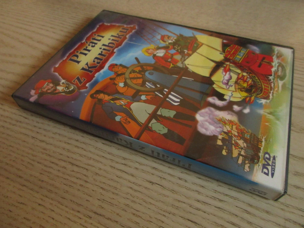 PIRÁTI Z KARIBIKU, DVD FILM